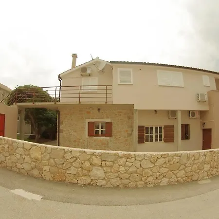 Two-bedroom In Iii * Ražanac